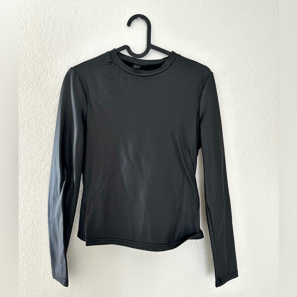 tight leather long sleeve top